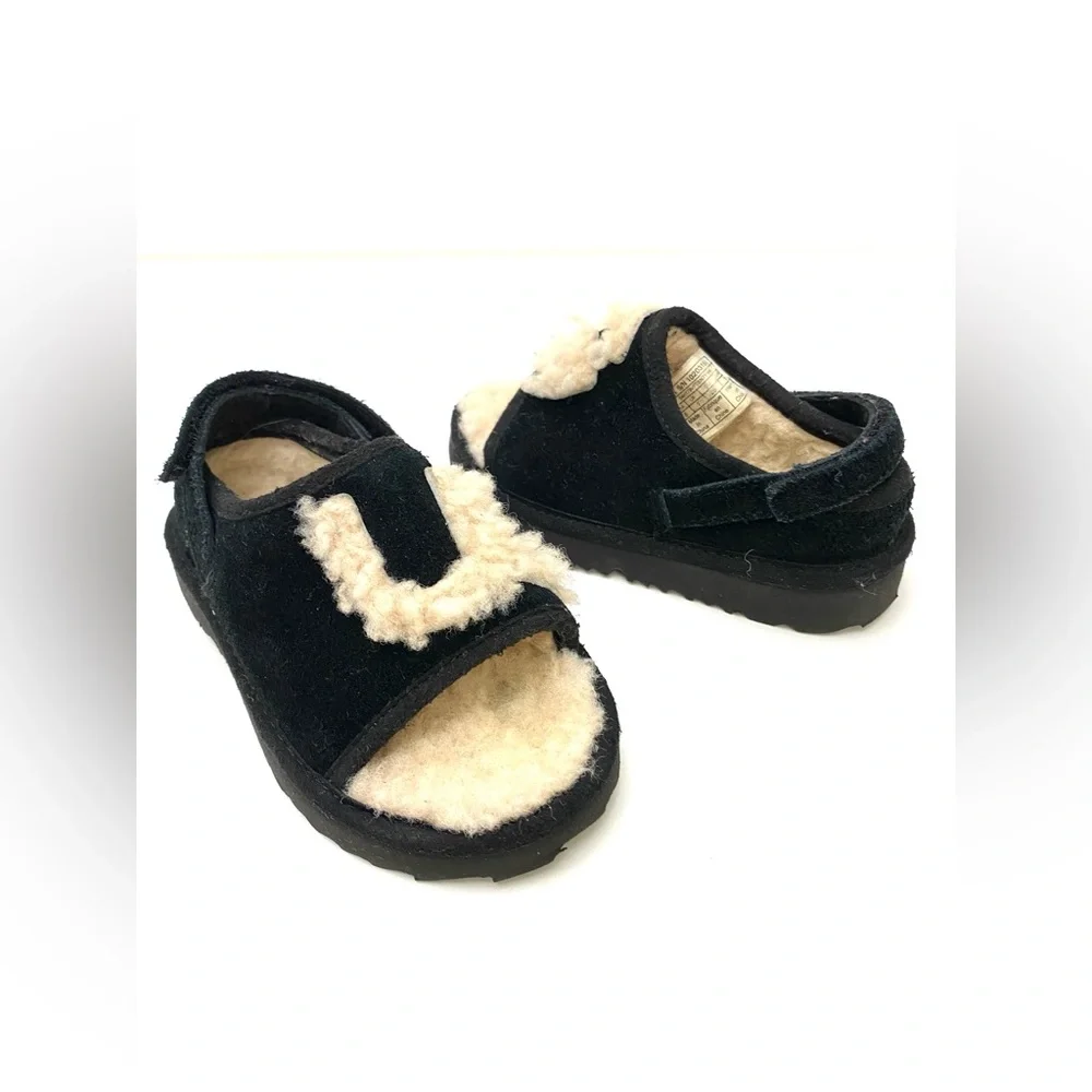 UGG Australia Toddler Black/Tan Fluff Yeah Open Toe Slide